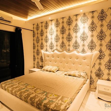 Platinum Villa 3Bhk Лонавала Экстерьер фото