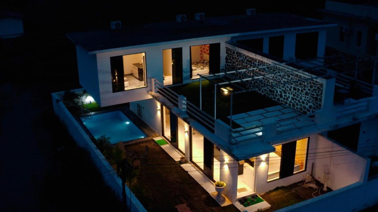 Platinum Villa 3Bhk Лонавала Экстерьер фото